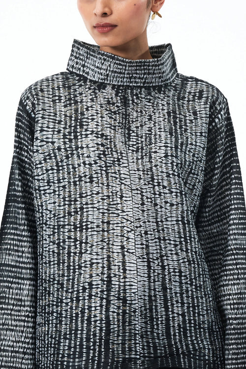 Black White Dyer's Top
