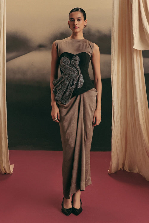 Black Gold Sabel Gown