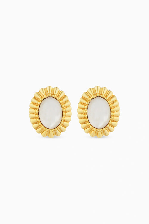Sunny Getaway Stud Earrings