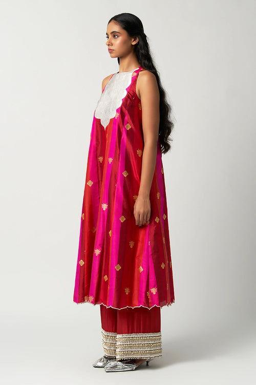 Ruby Shahi Ohfab Kurta