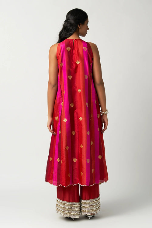 Ruby Shahi Ohfab Kurta
