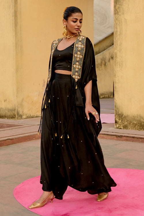 Jantar Mantar Noor Cape Set