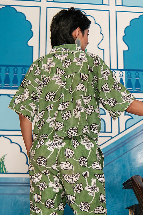 Botanical Vine Boxy Resort Shirt