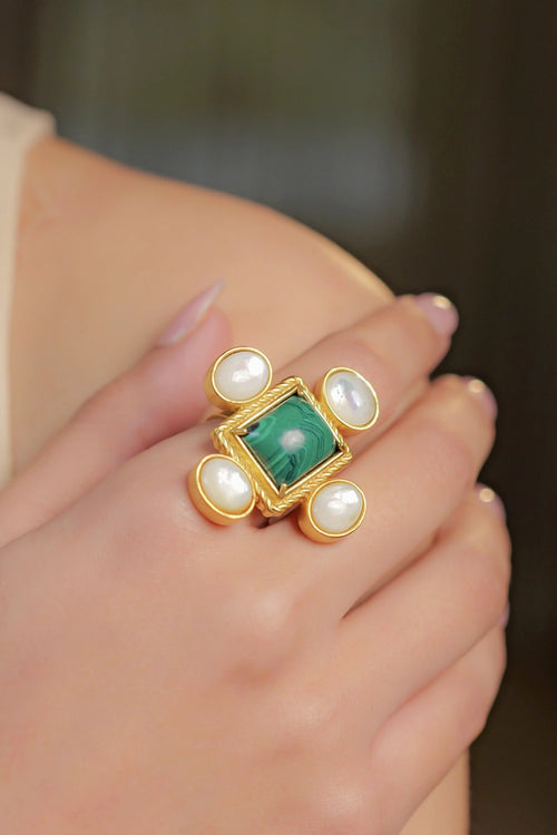Cruise Therapy Statement Ring