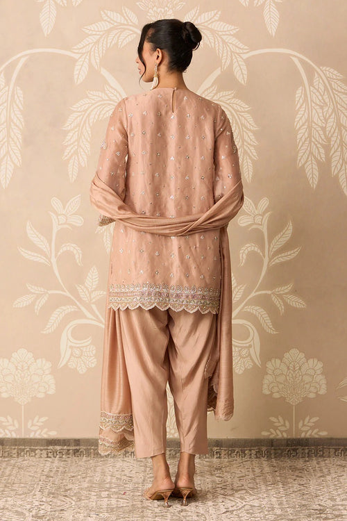 Zehn 
Kurta Salwar Set