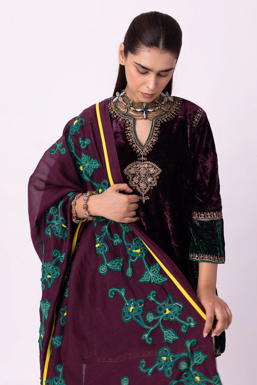 Kabeera Kurti