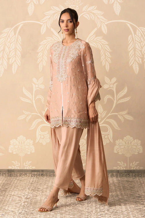Zehn 
Kurta Salwar Set
