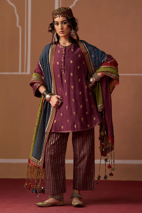 Oorja Kurta with Vyom Pant and Samar Dupatta