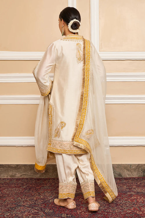 Sabaa Daisy Ivory Straight Kurta with Salwar and Dupatta