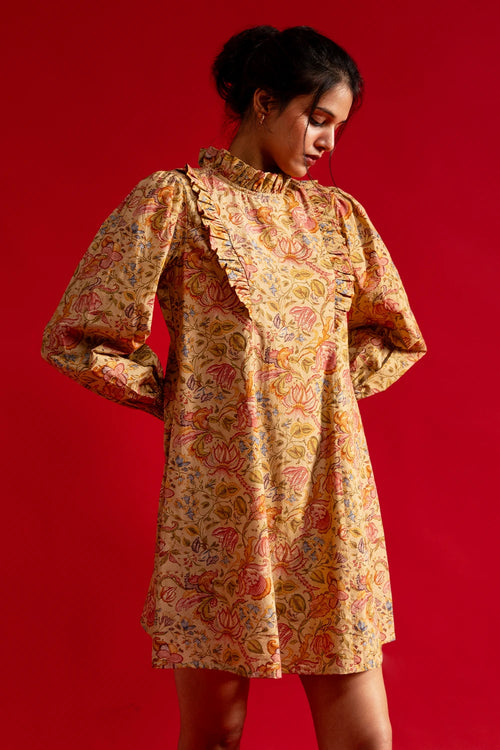 Kaari Short Dress with Detailed Collar