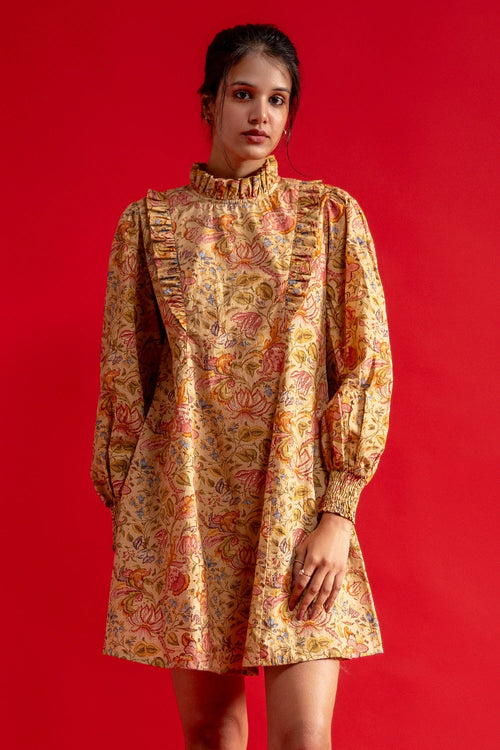 Kaari Short Dress with Detailed Collar