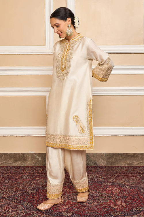 Sabaa Daisy Ivory Straight Kurta with Salwar and Dupatta