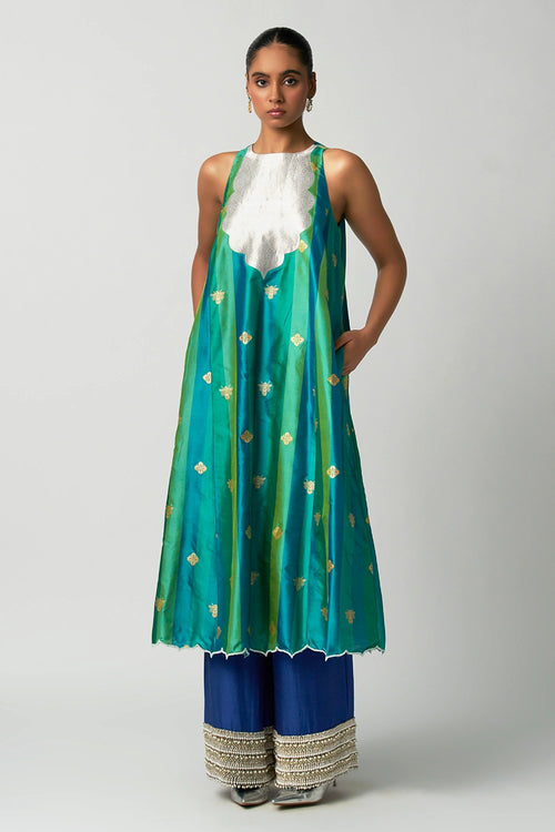 Sapphira Shahi Ohfab Kurta