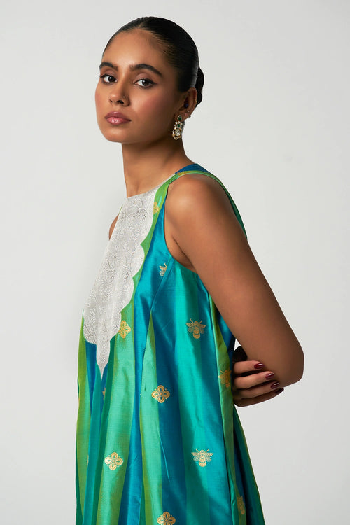 Sapphira Shahi Ohfab Kurta