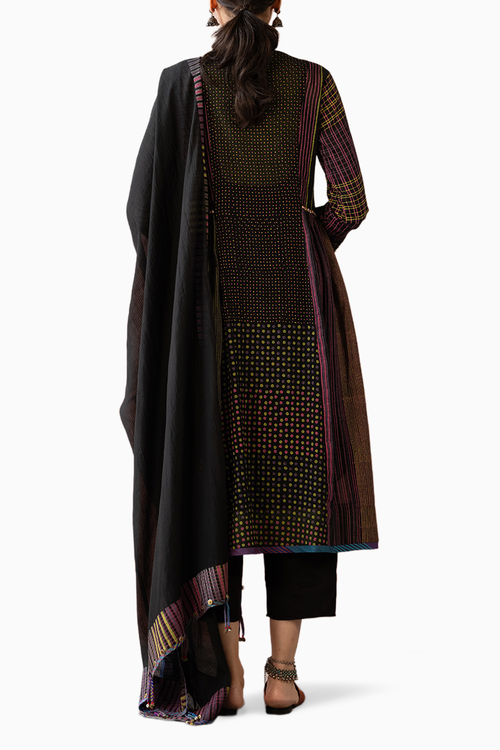 Nailah Kurta with Lotus Pant and Moke Dupatta