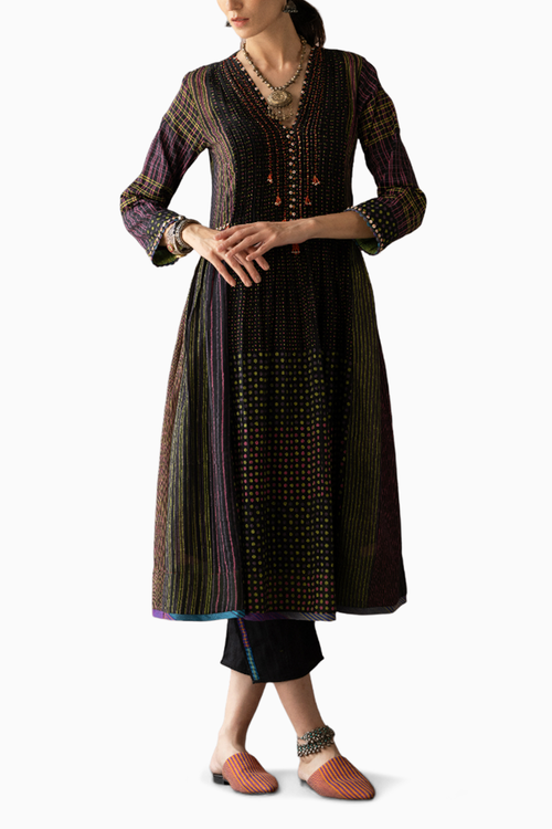 Nailah Kurta with Lotus Pant and Moke Dupatta