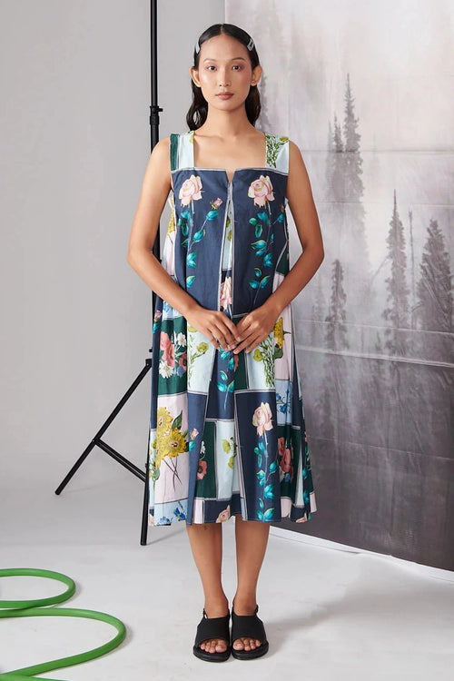 Flower Postal Half Sleeve Dress