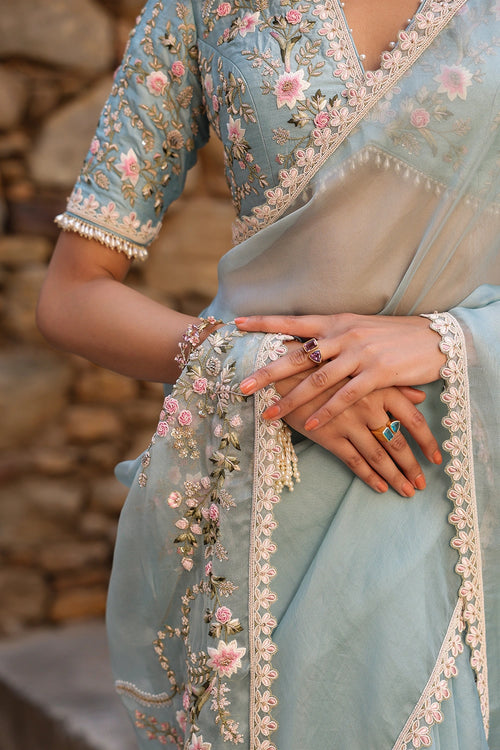 Vaayu Light Blue Phool Patti Saree Set