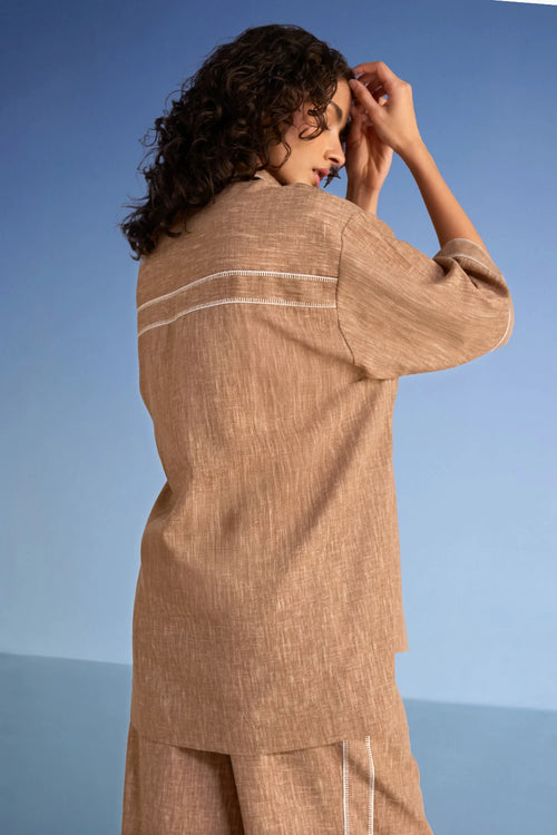 Floral Applique Linen-Textured Shirt