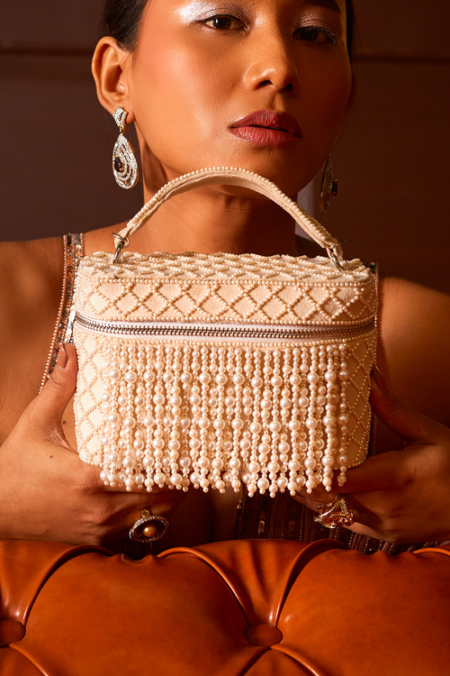 Laura Pearl Cube Bag