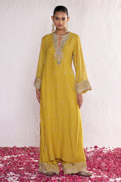 Haldi Ki Shaam Kurta Set