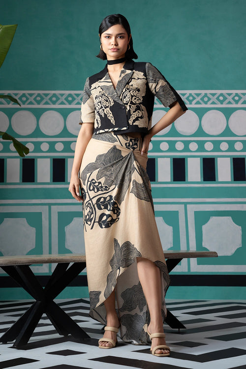 Black Iconic and Flattery Matching Set