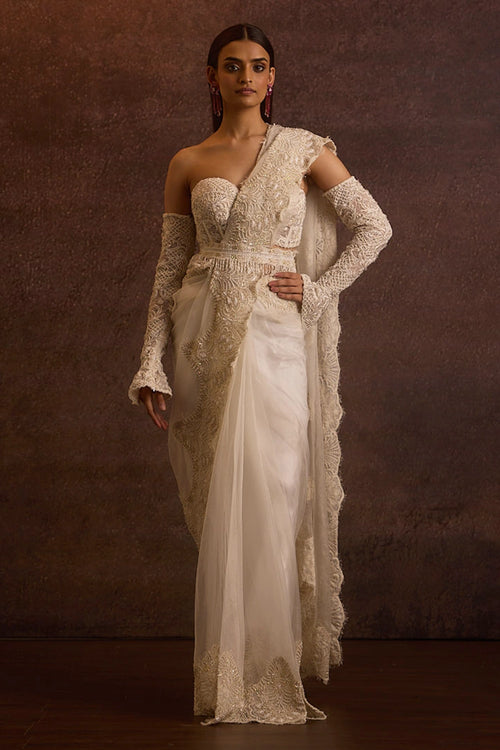 Arista Ivory Bustier Blouse With Silk Organza Saree And Belt