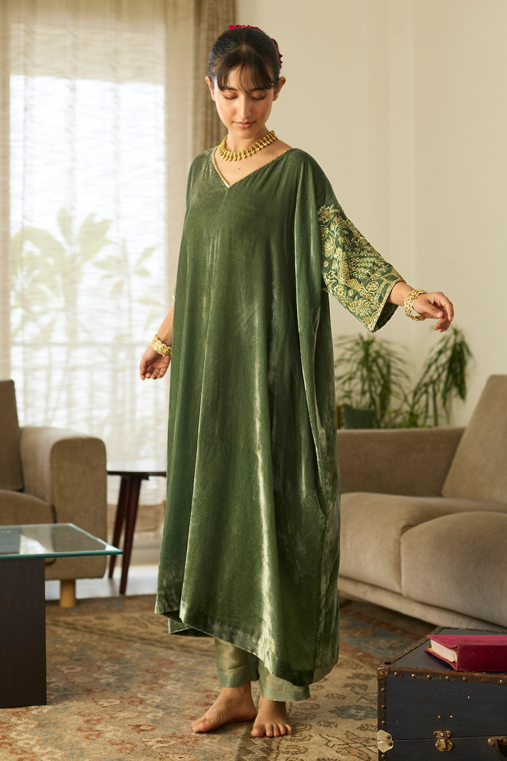 Green Makhmal Kaftan Set