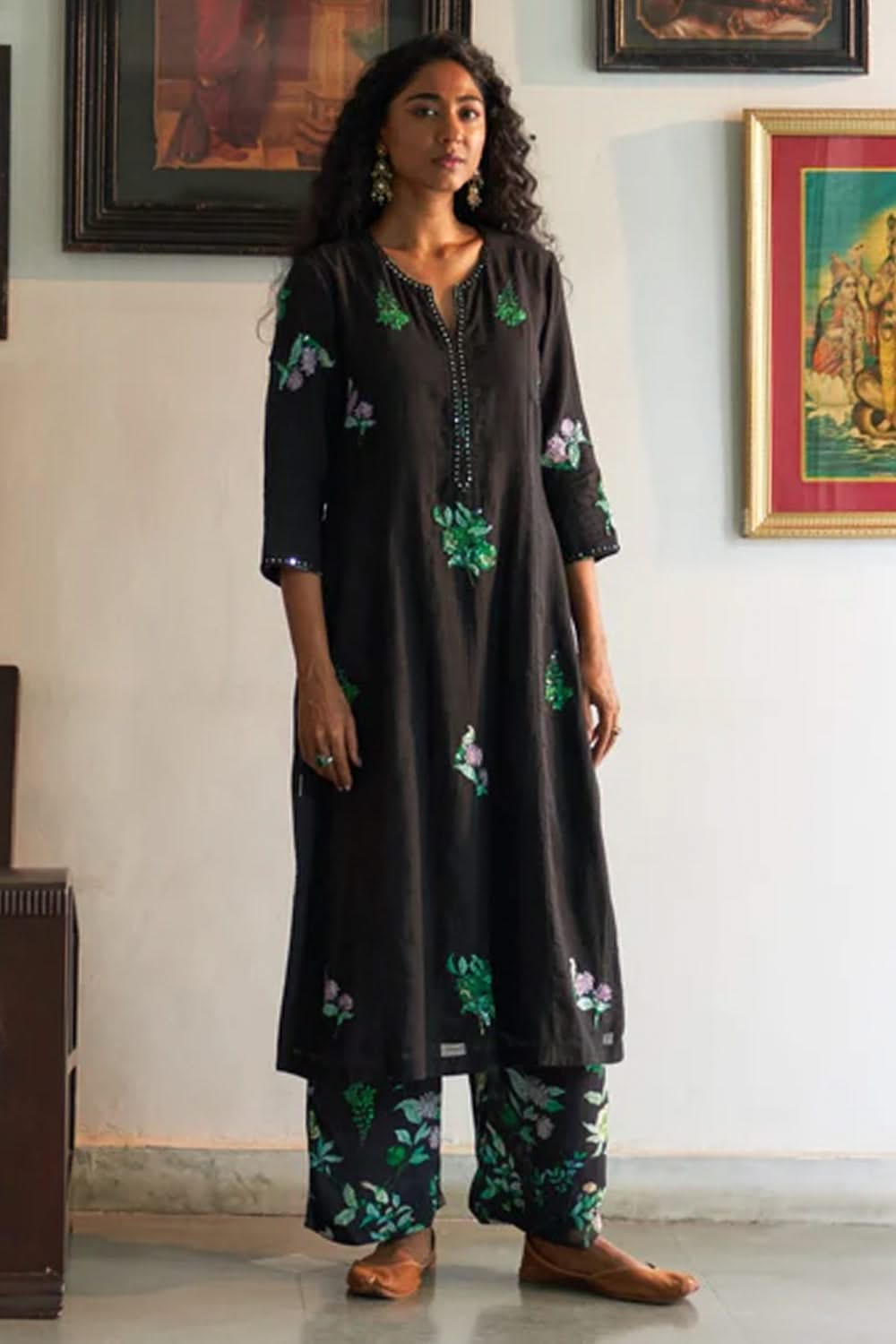 Sanjh Black Kurta Set