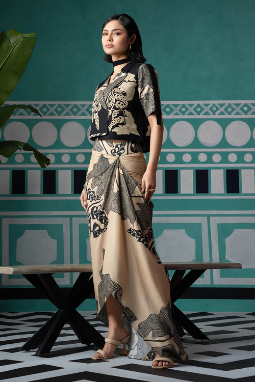 Black Iconic and Flattery Matching Set