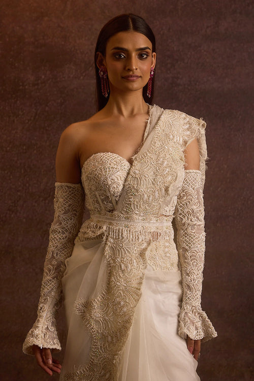 Arista Ivory Bustier Blouse With Silk Organza Saree And Belt