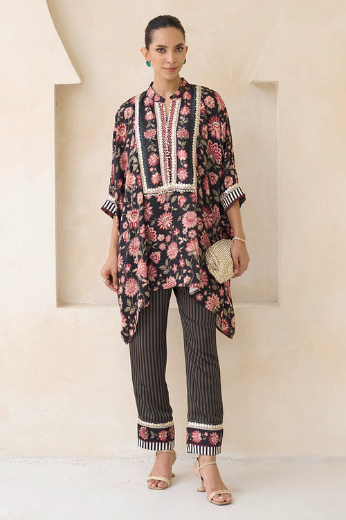Elara Kurta Set
