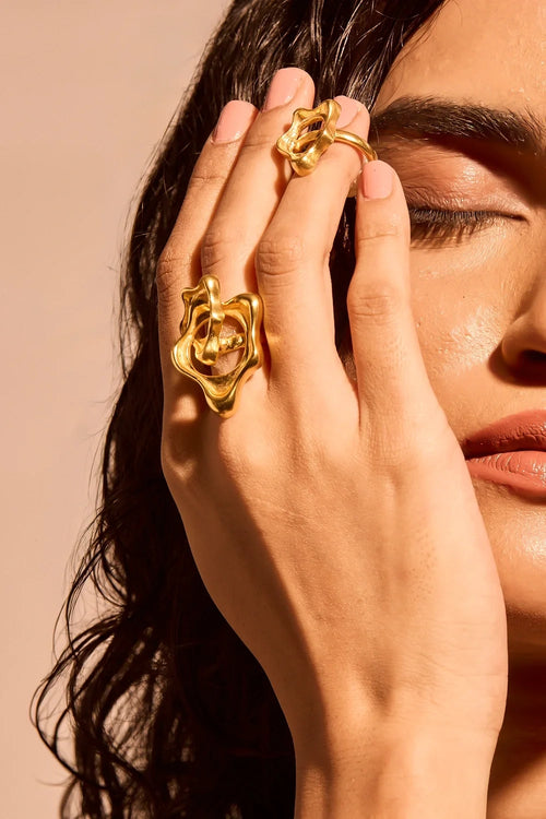 Aura Flow Ring Set