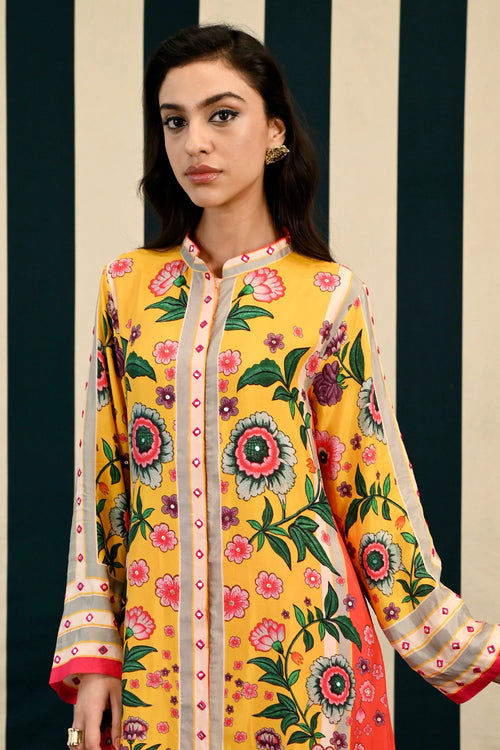 Gulmohar Gauri Kurta Set