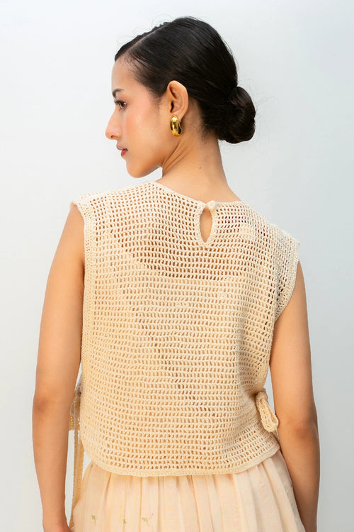 Rosy Pause Bib