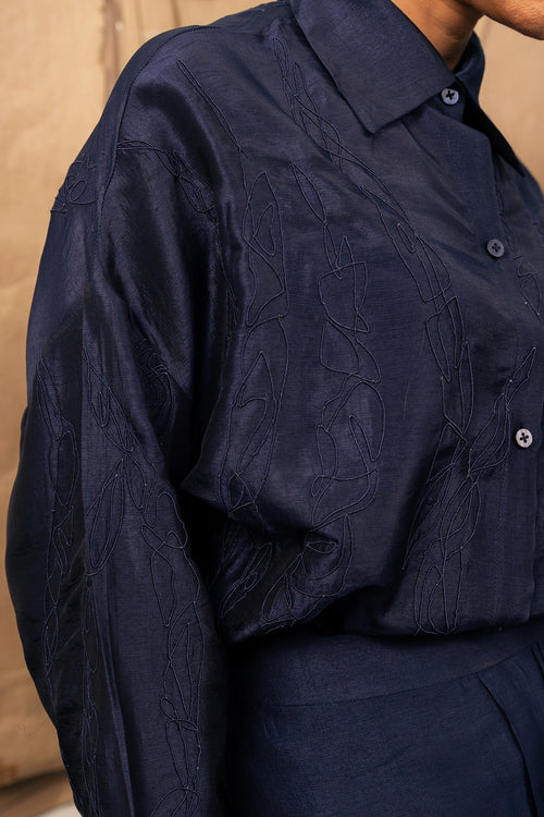Willow Line Shirt With Blue Knotted Skirt