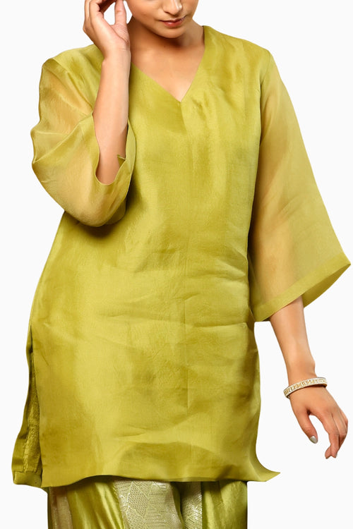 Sehej Green V-Neck Kurta Set