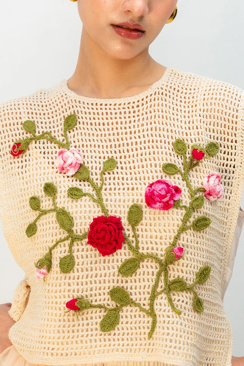 Rosy Pause Bib
