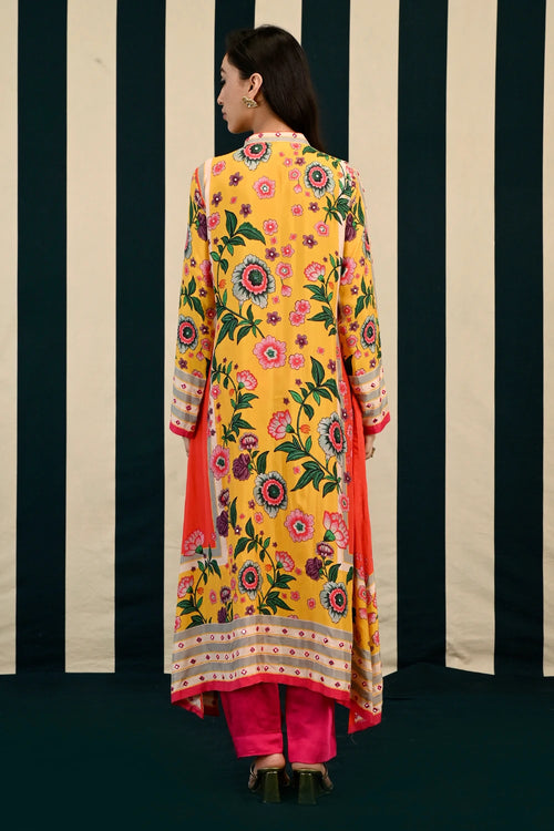 Gulmohar Gauri Kurta Set
