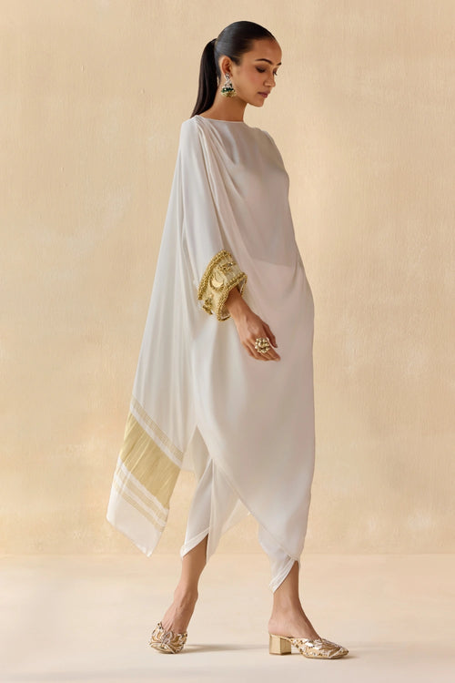 Noor Shwet Draped Set