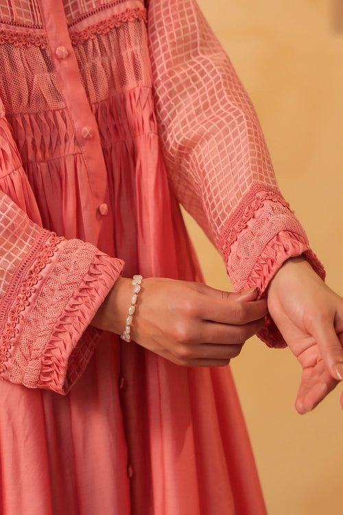 Vaayu Pink Pintuck Collar Kurta Set