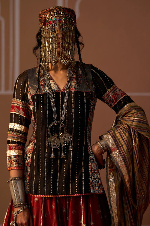Nazm Kurti