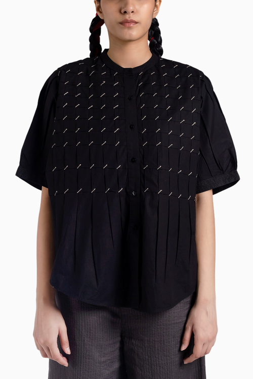 Yoshi Black Shirt