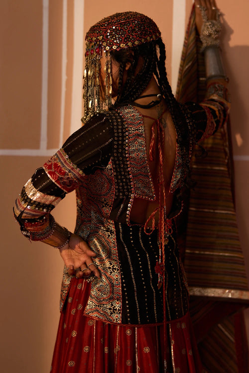 Nazm Kurti