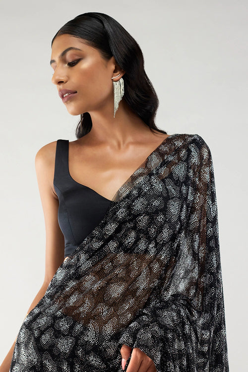 Obsidia Sari