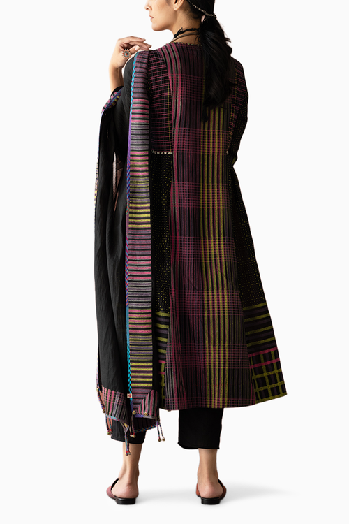 Zuberi Kurta with Lotus Pant and Moke Dupatta