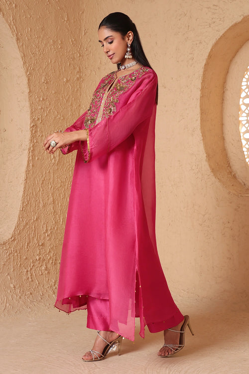 Mehrang Pink Kaftan Kurta Set