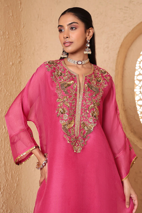 Mehrang Pink Kaftan Kurta Set