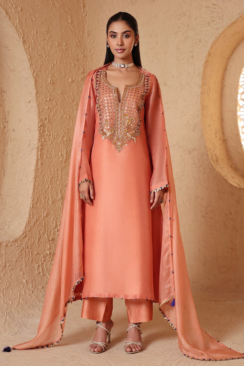 Mehrang Peach Heavy Neck Kurta Set With Dupatta