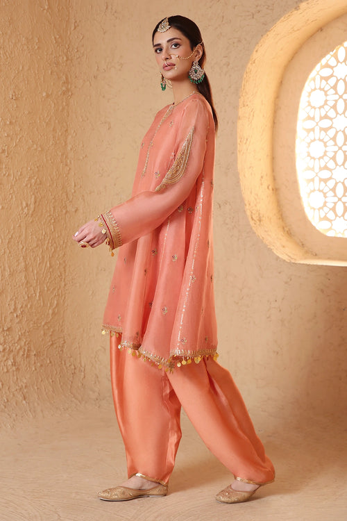 Mehrang Peach Short Pheran Kurta Set With Dupatta